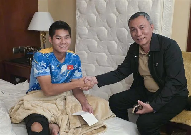 Không vay tiền